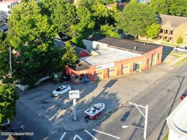 $1,150,000 | 105 Congress Street, Saratoga Springs, NY 12866