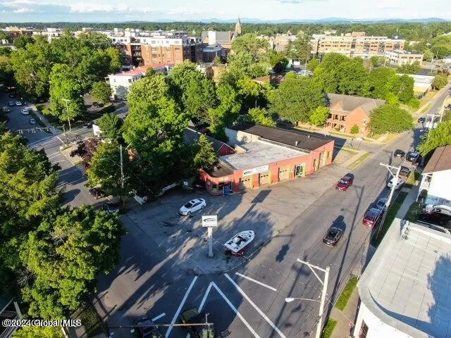 $1,150,000 | 105 Congress Street, Saratoga Springs, NY 12866