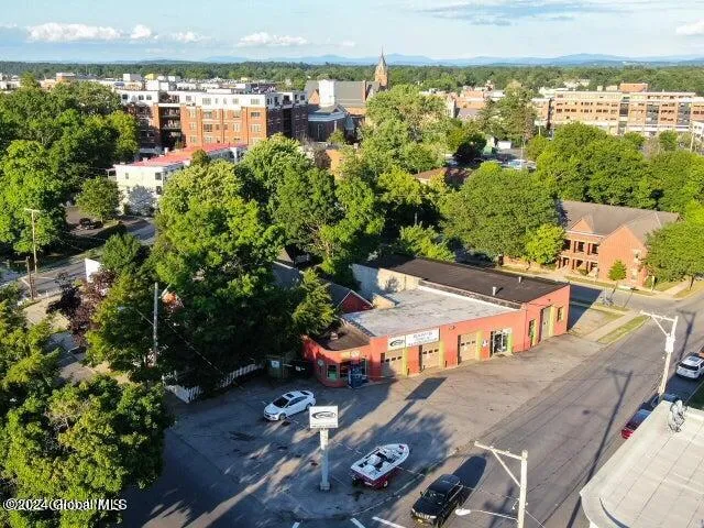 $1,150,000 | 105 Congress Street, Saratoga Springs, NY 12866