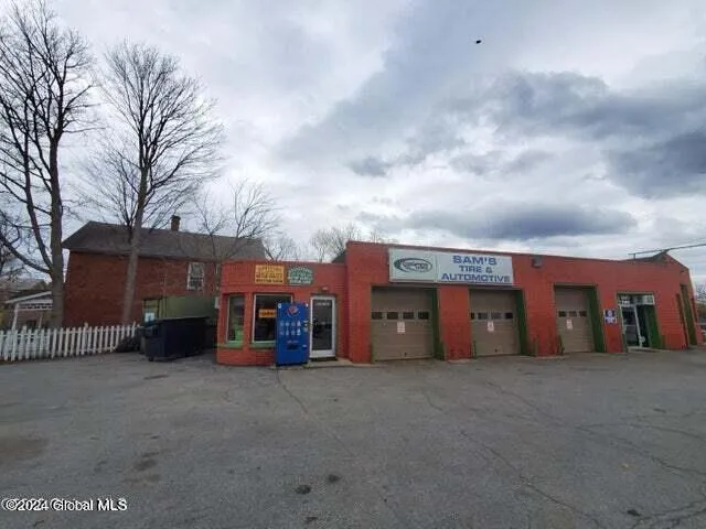 $1,150,000 | 105 Congress Street, Saratoga Springs, NY 12866