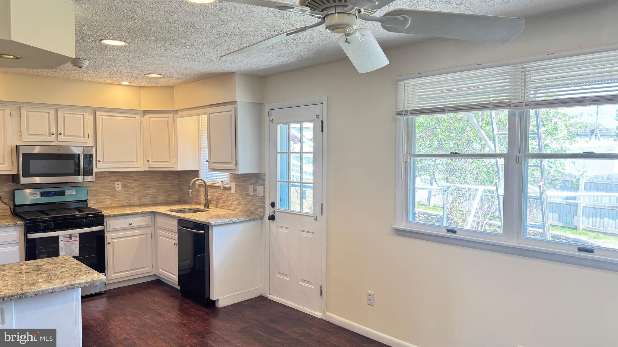 7835 Perry Road Nottingham, MD 21236 - Photo 14 of 48