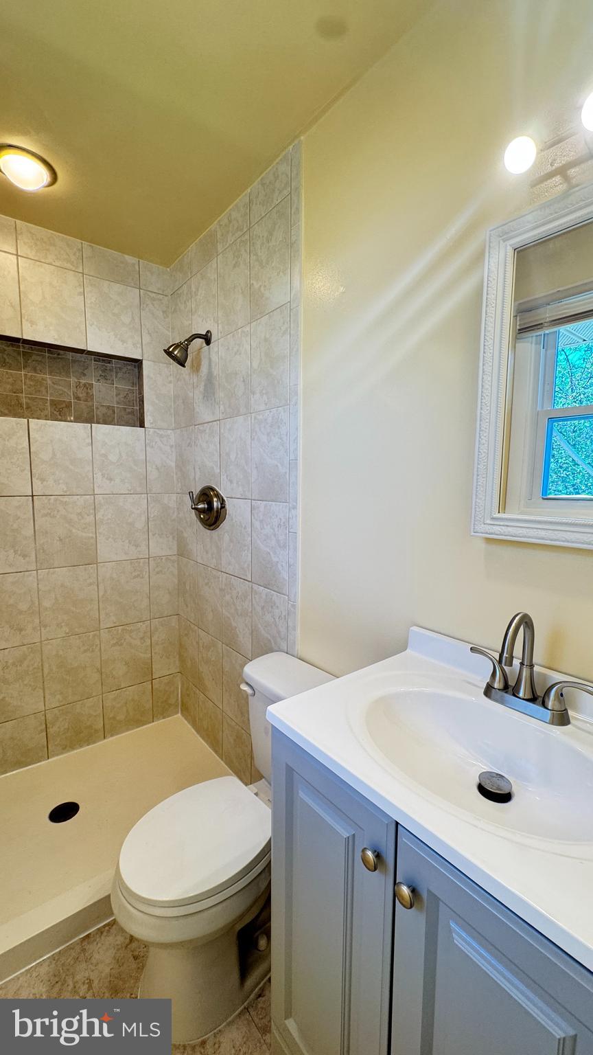 7835 Perry Road Nottingham, MD 21236 - Photo 19 of 48