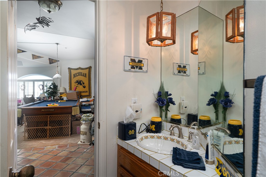 415 Monterey Lane San Clemente, CA 92672 - Photo 15 of 54