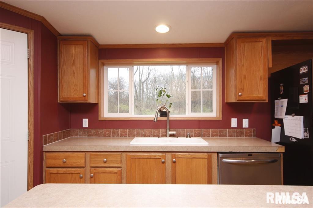26365 North Orion School Road Canton, IL 61520 - Photo 4 of 29 Gallery Image 4