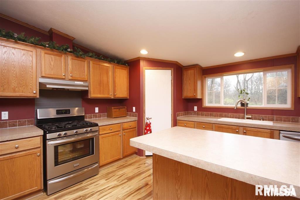 26365 North Orion School Road Canton, IL 61520 - Photo 5 of 29 Gallery Image 5