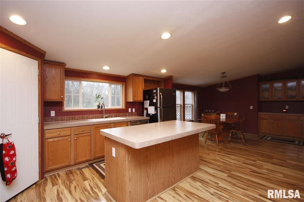 26365 North Orion School Road Canton, IL 61520 - Photo 6 of 29 Gallery Image 6
