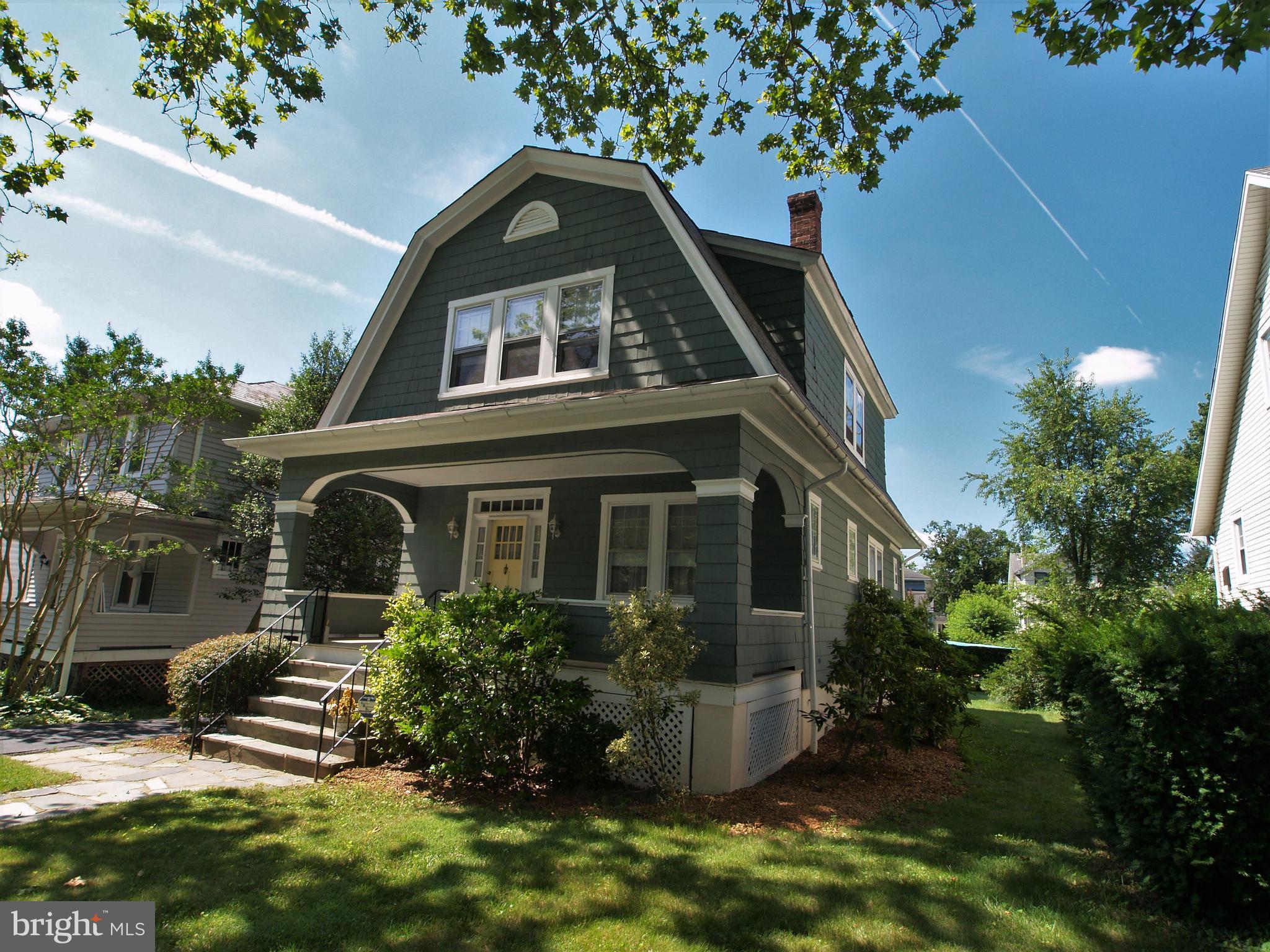 512 Westgate Road Baltimore, MD 21229 - Photo 1 of 23 Exterior (Front)