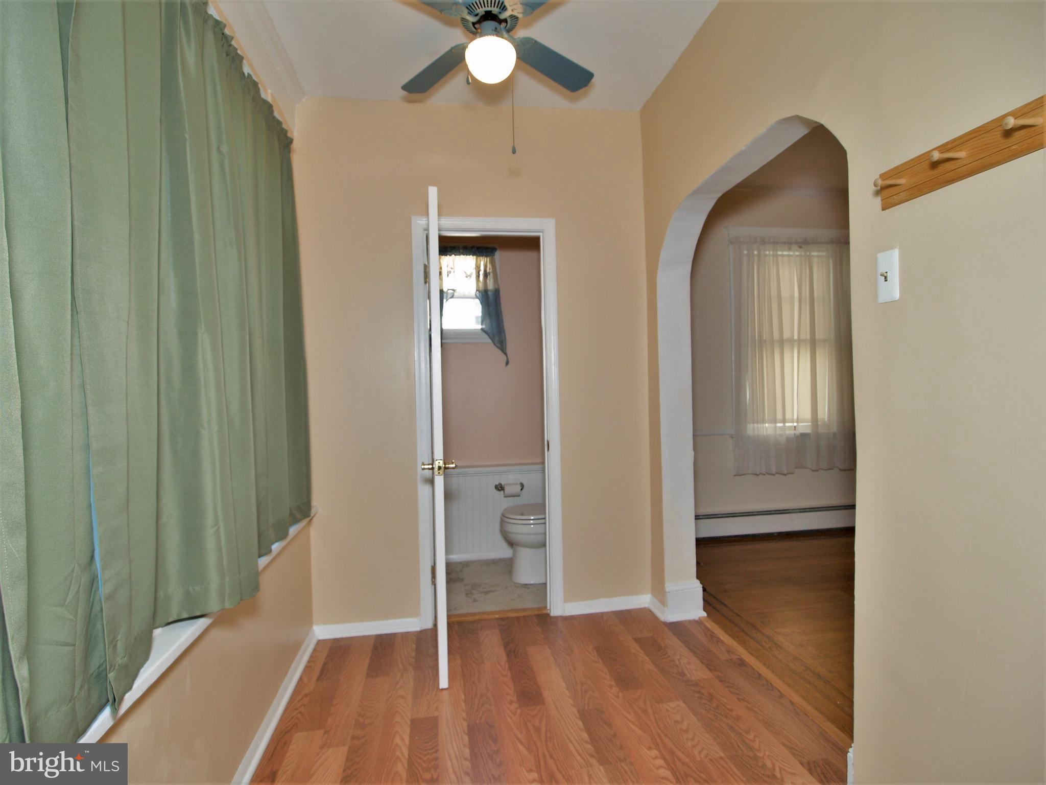 512 Westgate Road Baltimore, MD 21229 - Photo 15 of 23 Extra Room off of Dining Room & 1/2 Bathroom