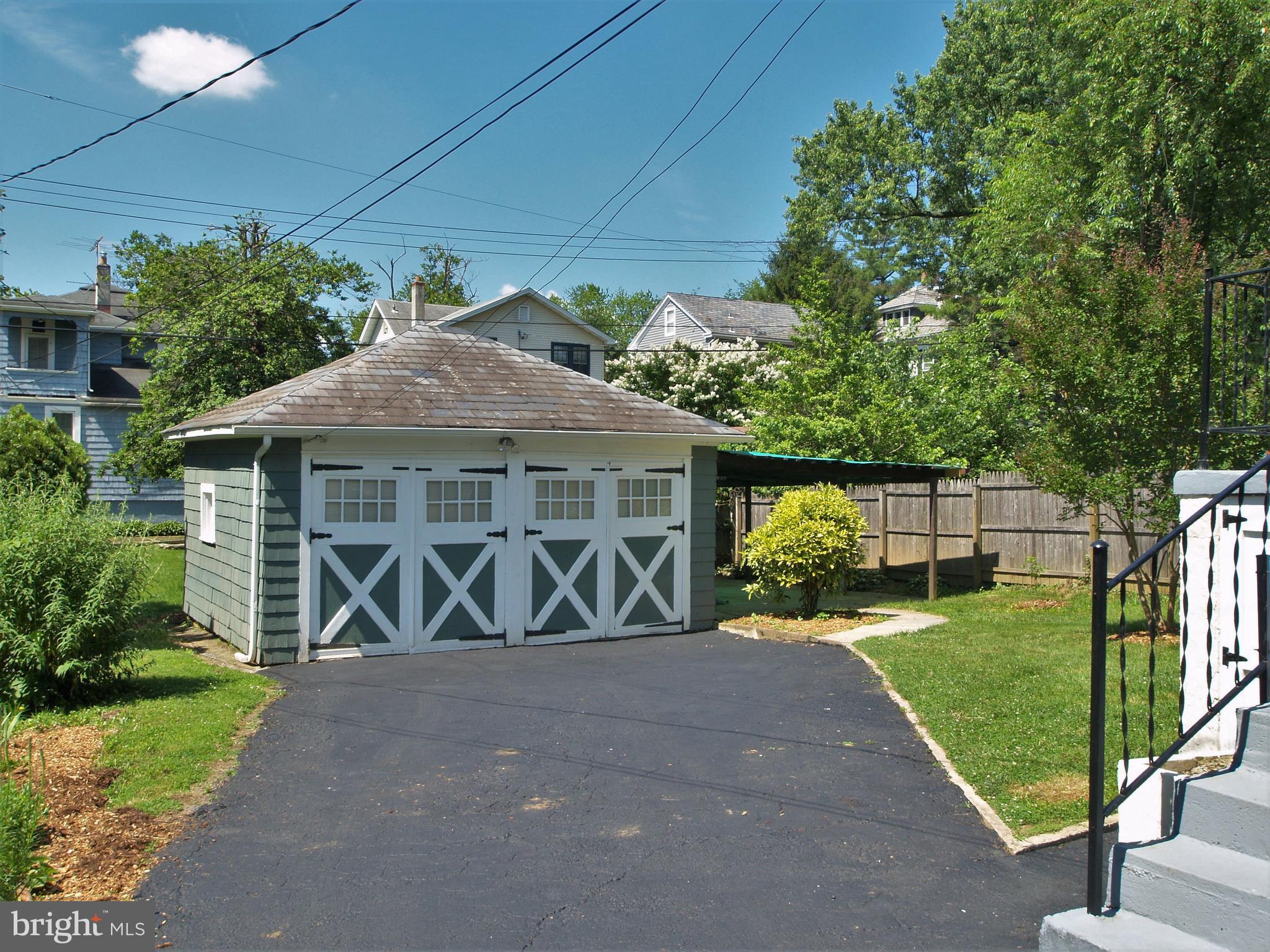 512 Westgate Road Baltimore, MD 21229 - Photo 3 of 23 Exterior (Rear)