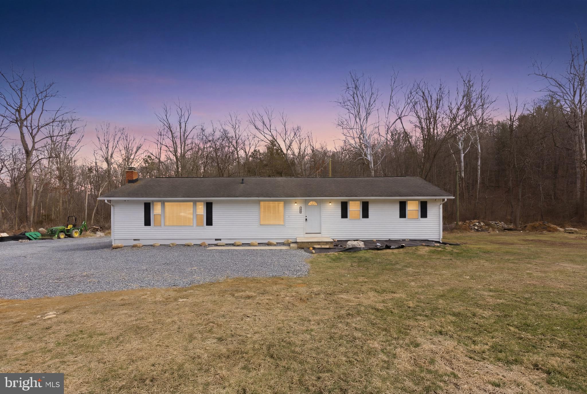 5002 East Point Road Elkton, VA 22827 - Photo 1 of 25