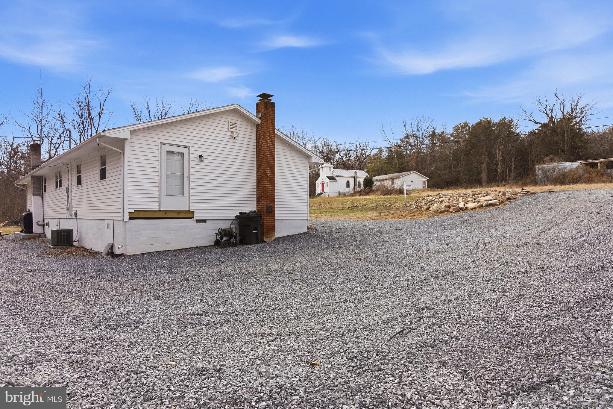 5002 East Point Road Elkton, VA 22827 - Photo 23 of 25