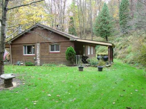 1000 Old Mill Road Cheswick, PA 15024 - Photo 8 of 8 Yard/Garden.