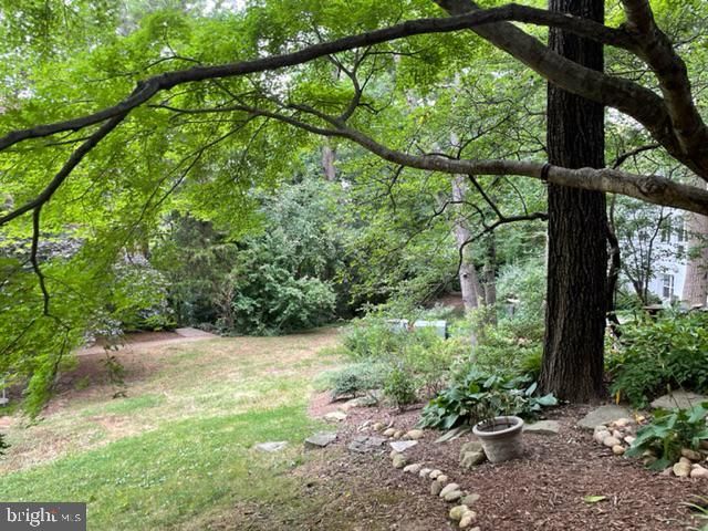 $360,000 | 1633 Ripon Place, Alexandria, VA 22302