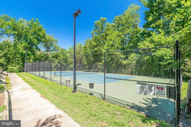 $360,000 | 1633 Ripon Place, Alexandria, VA 22302