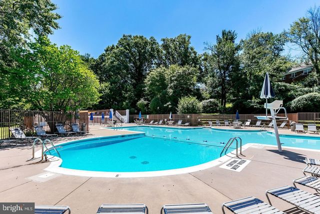 $360,000 | 1633 Ripon Place, Alexandria, VA 22302