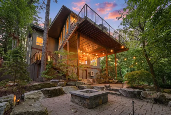 $1,400,000 | 1517 East 19th Avenue, Spokane, WA 99203