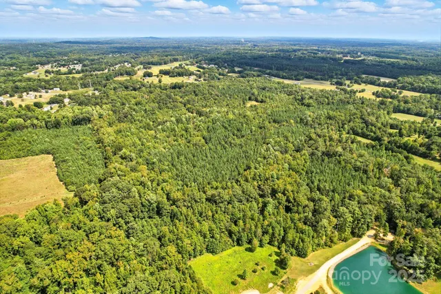 a view of a lake with houses