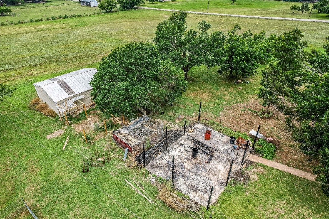 1931 Rowe Loop Pflugerville, TX 78660 - Photo 19 of 37 a garden view with a sitting space