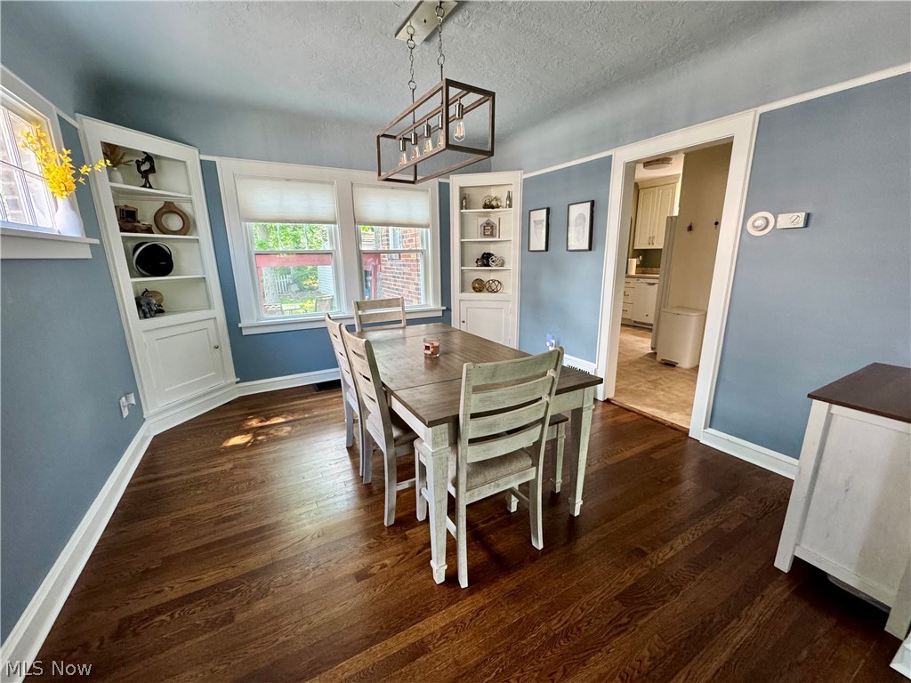 1163 Oxford Road Cleveland Heights, OH 44121 - Photo 8 of 28