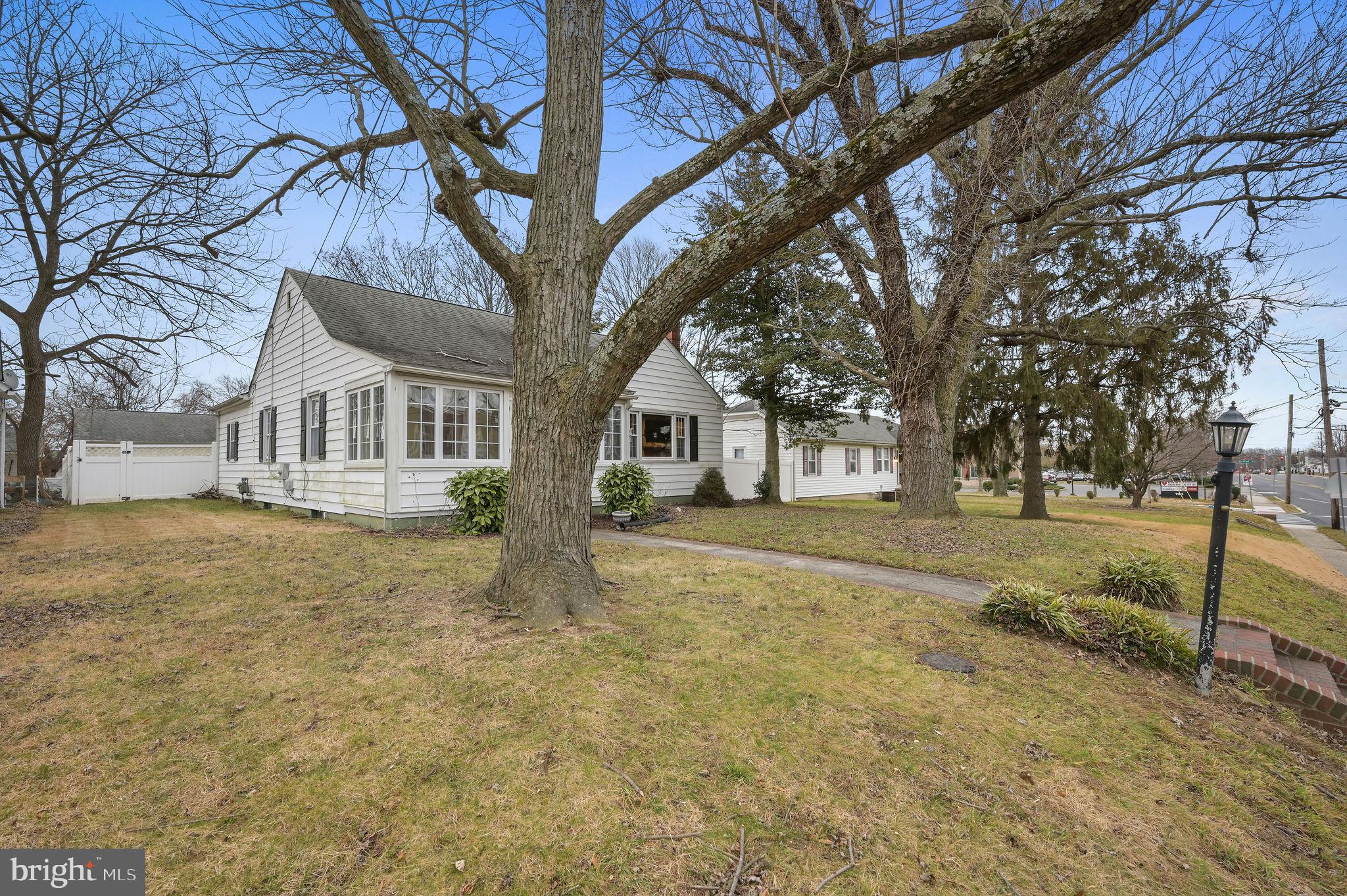 1023 South State Street Dover, DE 19901 - Photo 2 of 27
