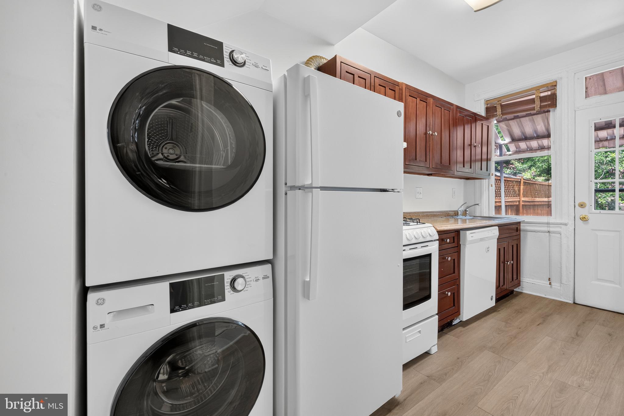 1252 E Street Northeast, Unit A Washington, DC 20002 - Photo 13 of 28 New washer/dryer & fridge.