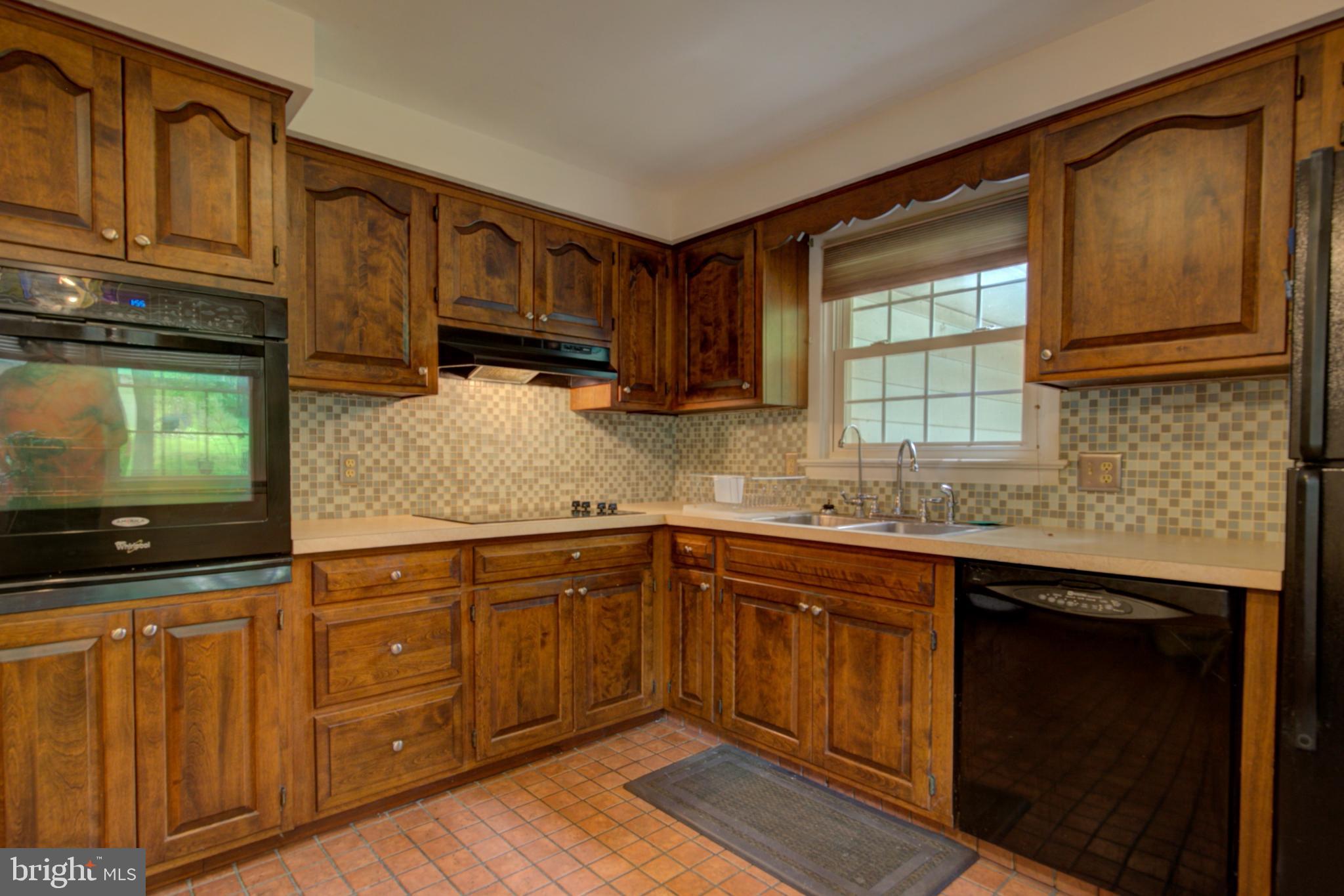 614 Mock Road Pottstown, PA 19464 - Photo 14 of 31 Gallery Image 14