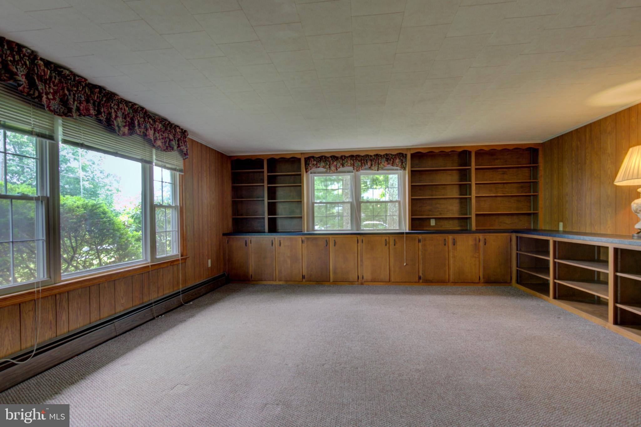 614 Mock Road Pottstown, PA 19464 - Photo 8 of 31 den/study with built-ins