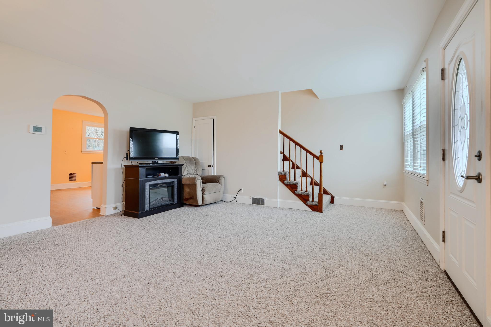 3119 White Way Road Baltimore, MD 21219 - Photo 7 of 41 a view of a livingroom with a furniture