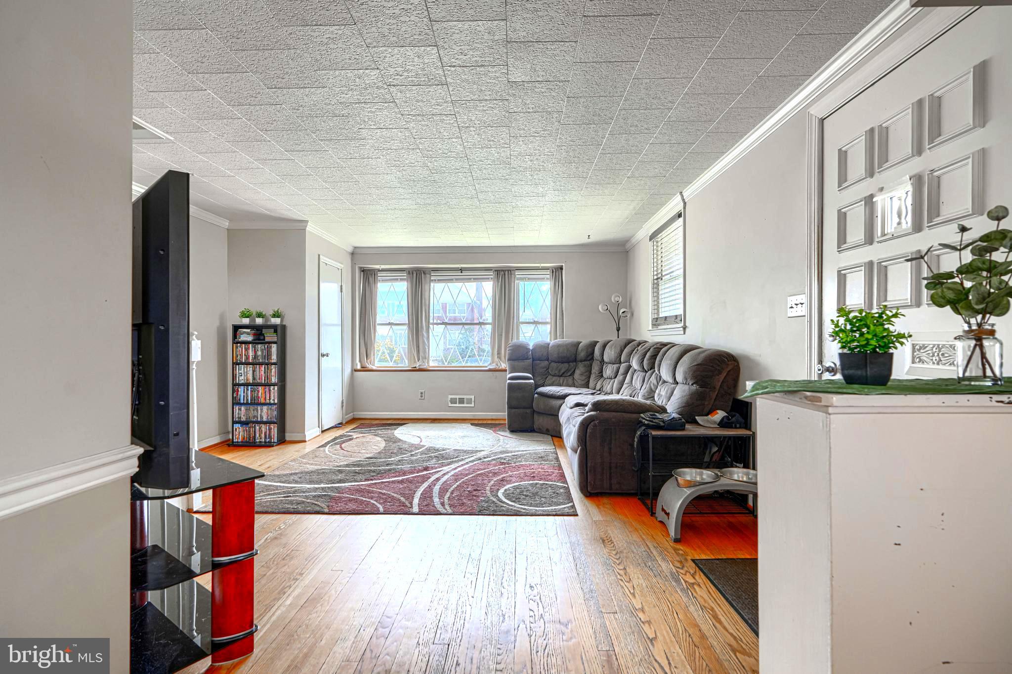 2829 Creston Road Baltimore, MD 21222 - Photo 6 of 44