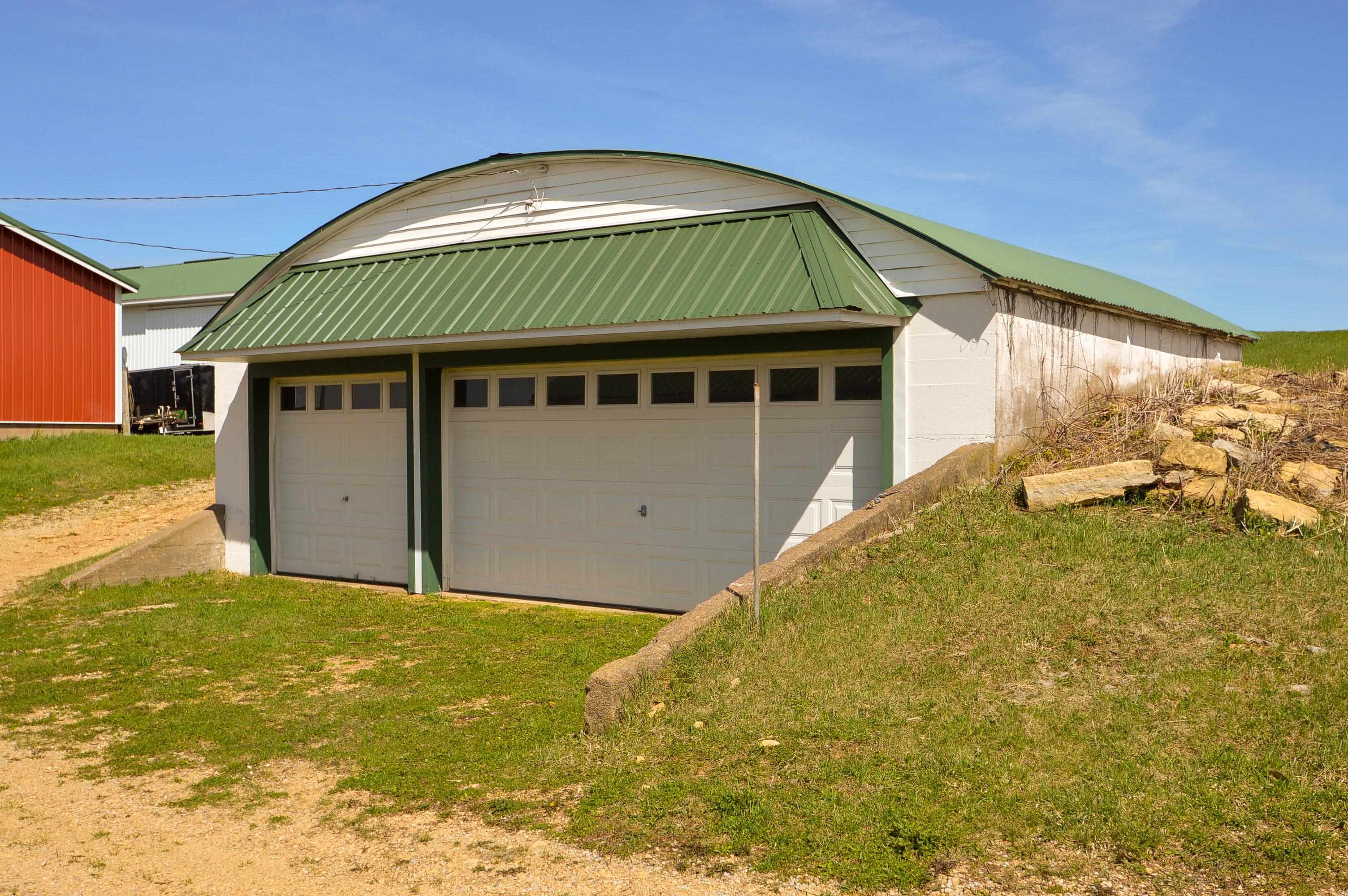 3884 Breezy Hill Road Fennimore, WI 53809 - Photo 14 of 17