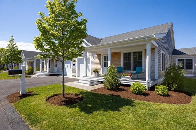 $900,000 | 30 Bank Street, Unit 30, Eastham, MA 02642