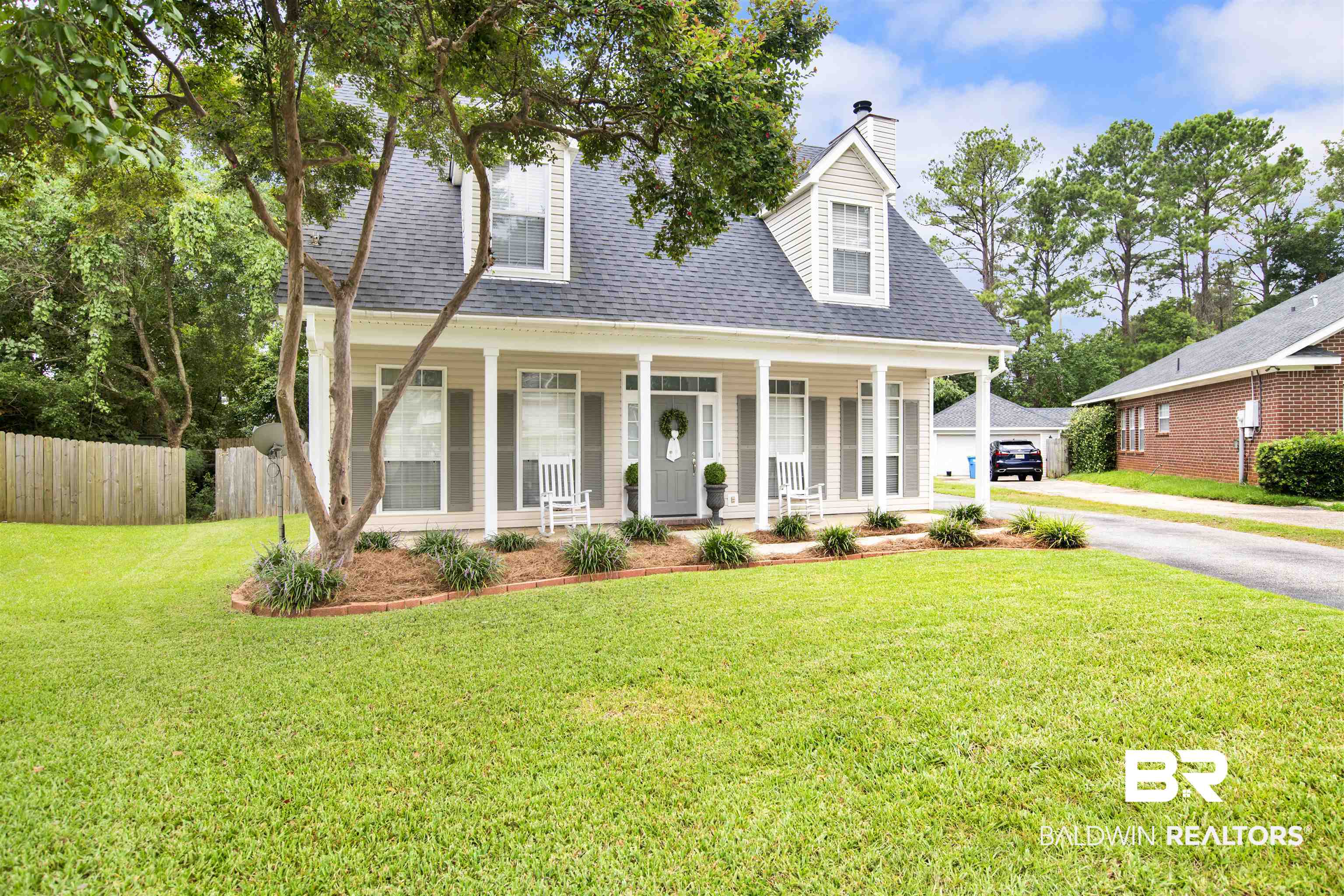 7040 Highpointe Place West Daphne, AL 36527 - Photo 4 of 37 Meticulously Maintained