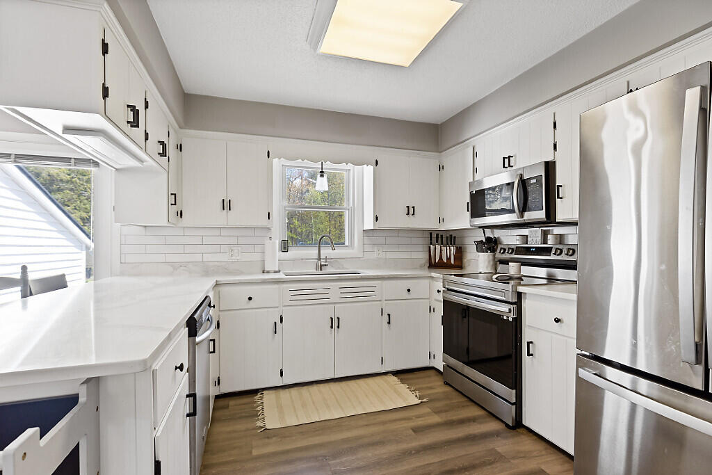 158 Bassett Road Winslow, ME 04901 - Photo 12 of 50 Kitchen