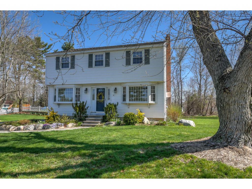 6 Derryfield Road Derry, NH 03038 - Photo 1 of 24 Gallery Image 1