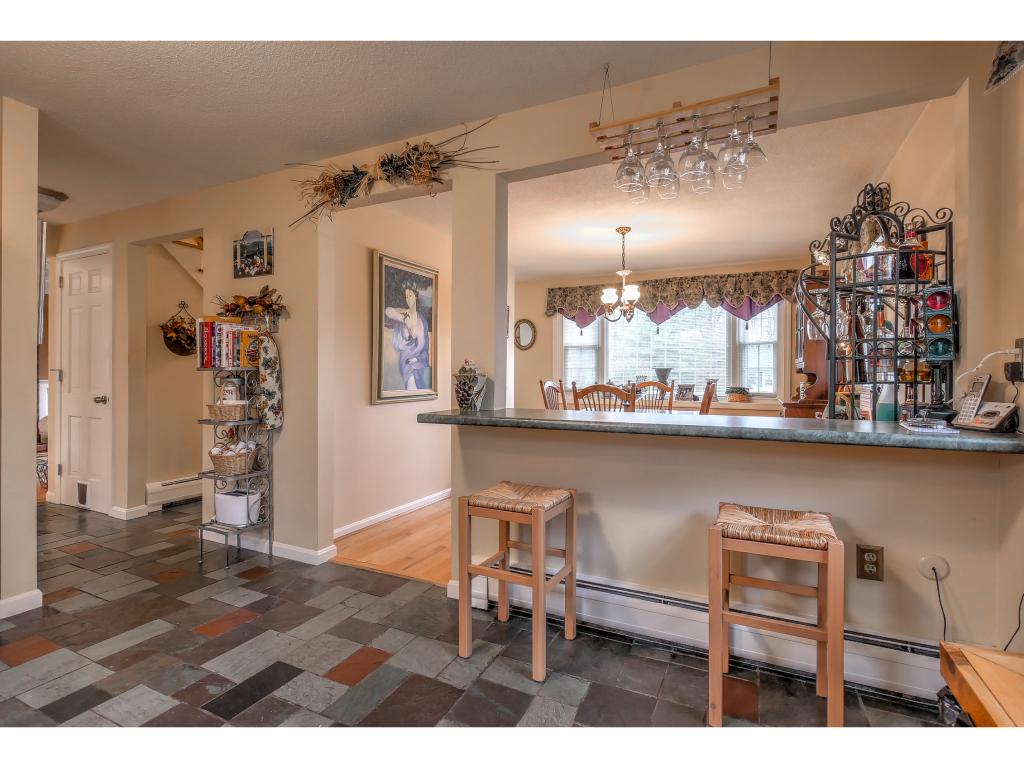 6 Derryfield Road Derry, NH 03038 - Photo 5 of 24 Gallery Image 5