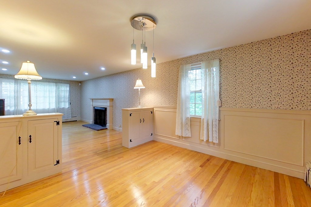 21 Curtis Road Milton, MA 02186 - Photo 14 of 35 Gallery Image 14