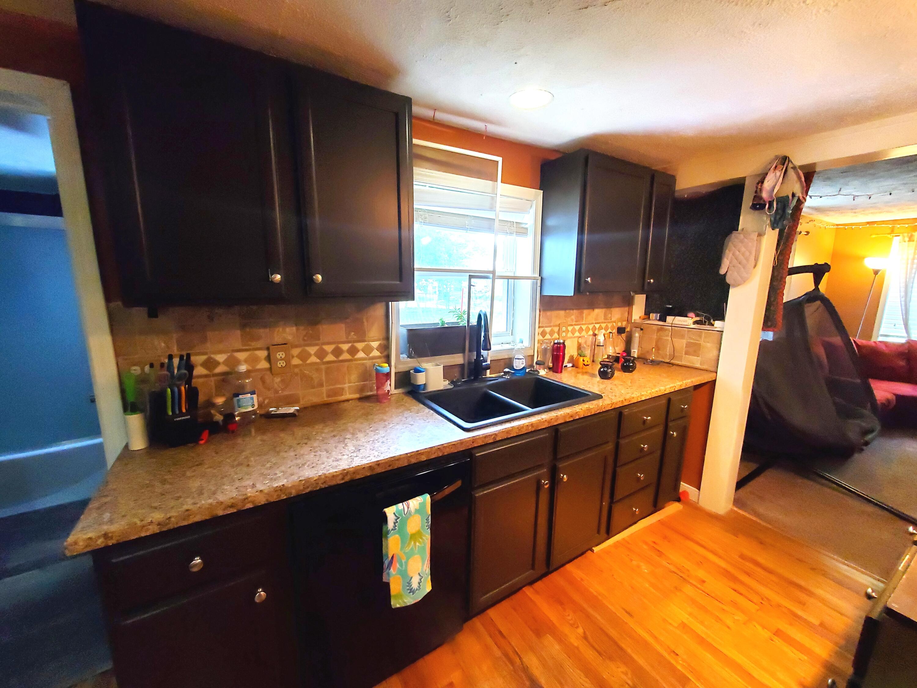 948 Ernst Street Cadillac, MI 49601 - Photo 5 of 22 20210716_111047