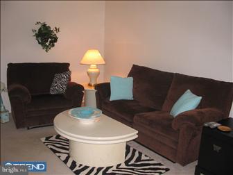 9 A Fairway Road, Unit A Reading, PA 19607 - Photo 3 of 6 Gallery Image 3