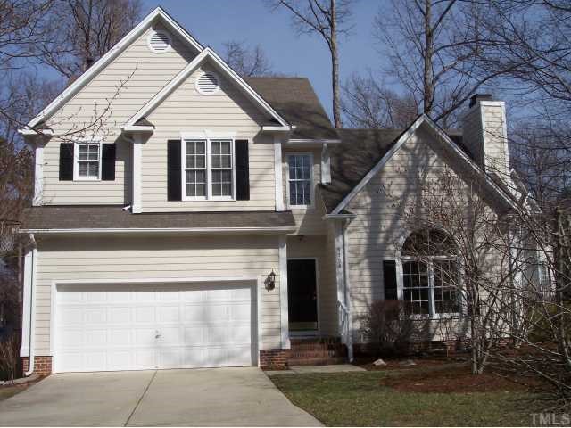 5154 Fairmead Circle Raleigh, NC 27613 - Photo 1 of 11 front view of house