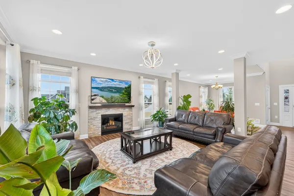 $1,099,000 | 3128 West Hidden Oaks Drive, Franklin, WI 53132