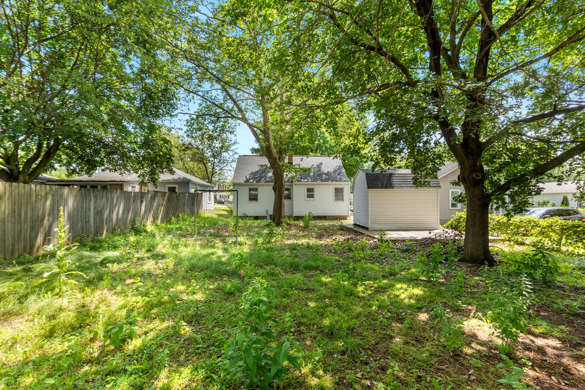 2519 Woodward Avenue Southwest Wyoming, MI 49509 - Photo 23 of 24 2519-Woodward_020