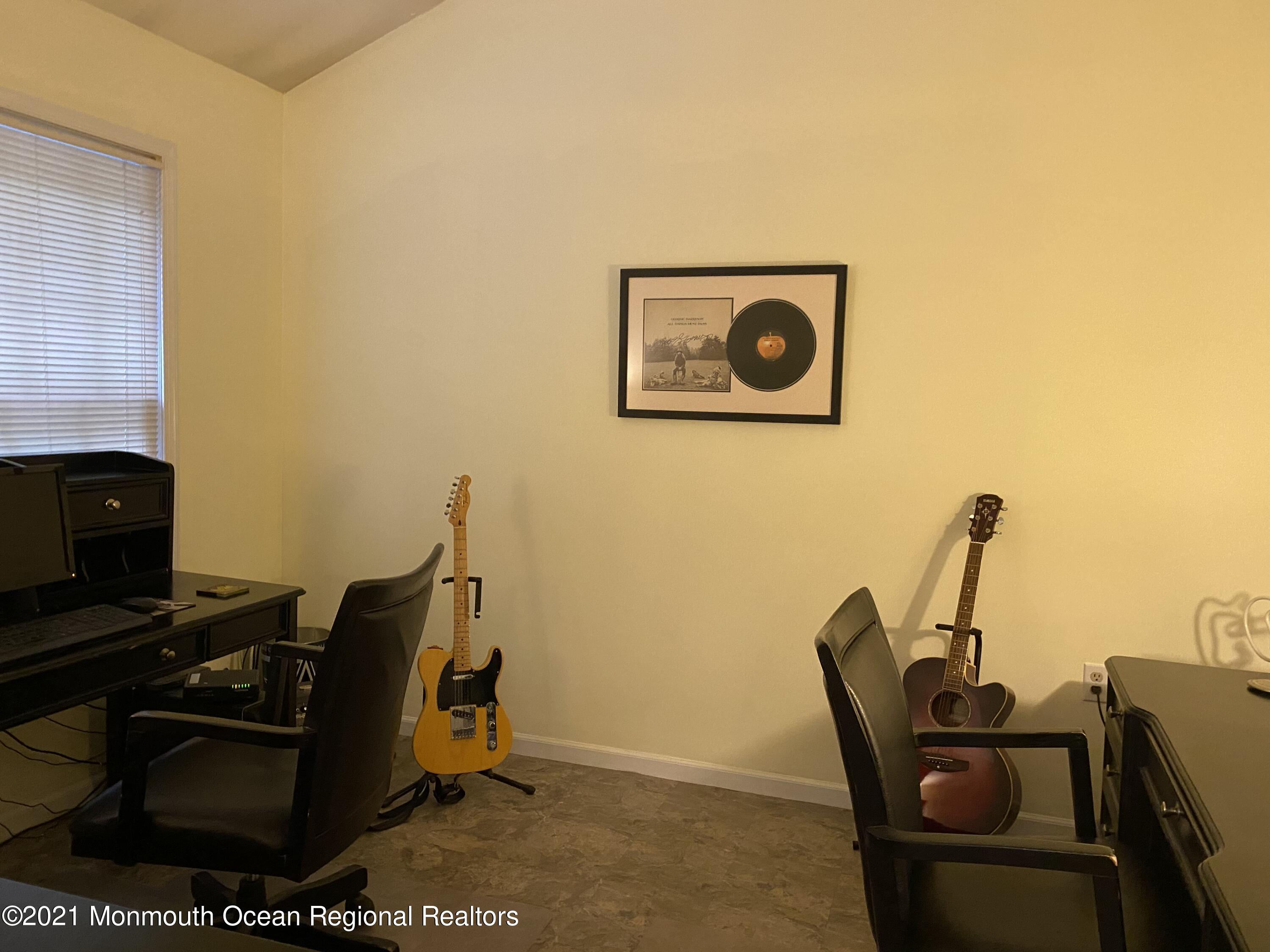 8 Rue Monet Jackson, NJ 08527 - Photo 16 of 39 Office/possible 5th Bedroom