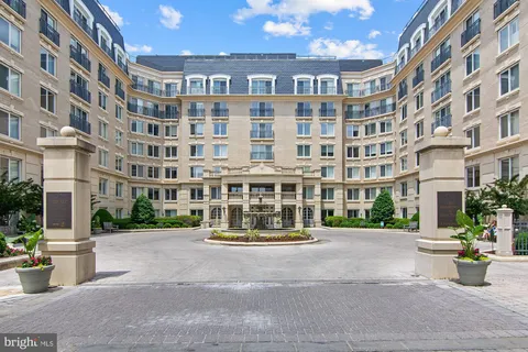 $690,000 | 5 Park Place, Unit 311, Annapolis, MD 21401