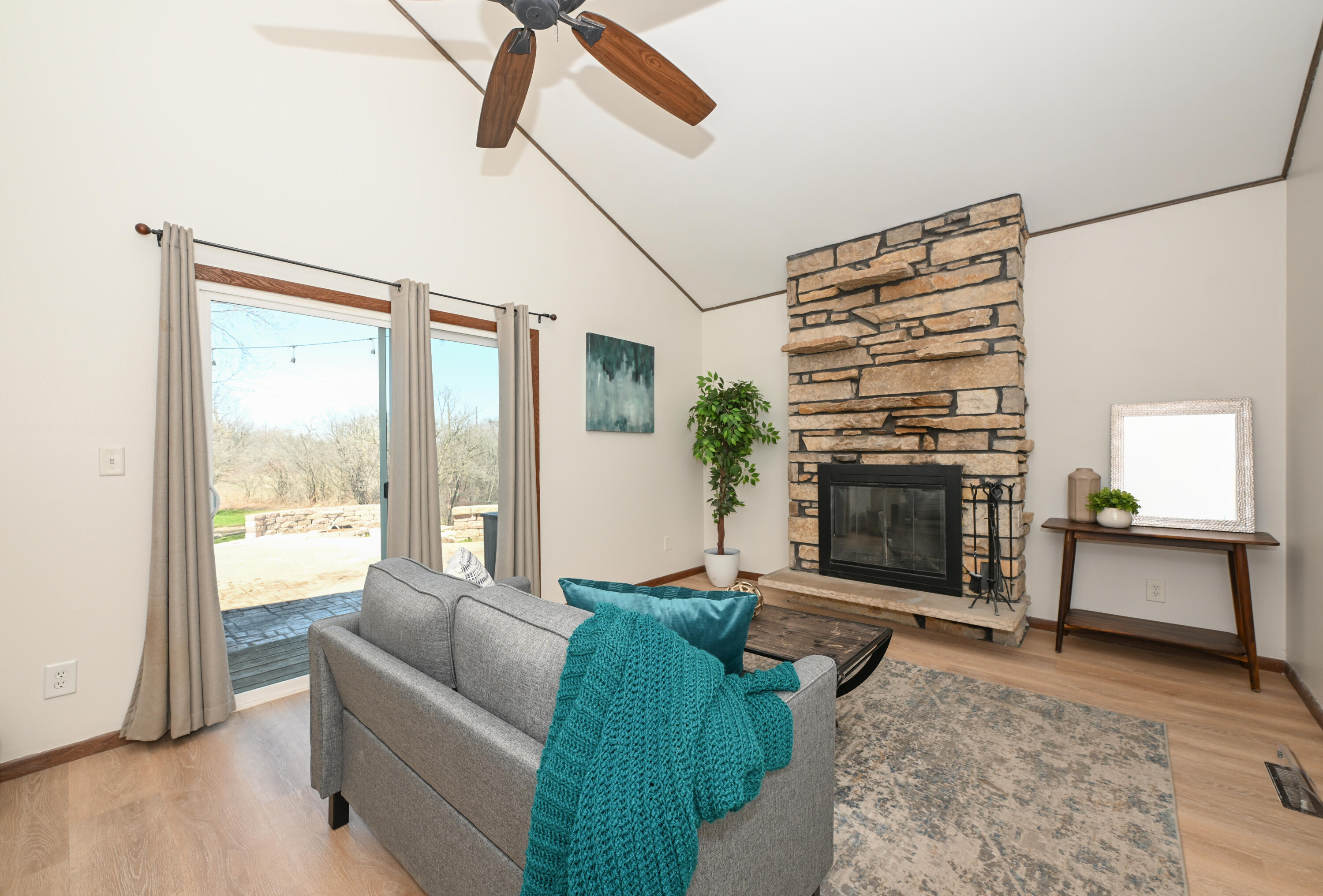 11606 West Ryan Road Franklin, WI 53132 - Photo 13 of 44 family room to patio