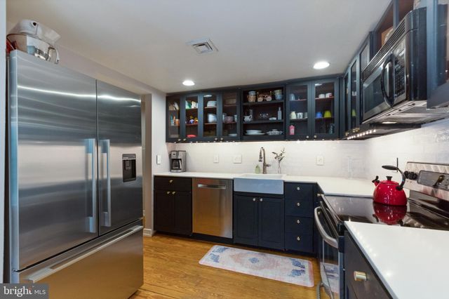 $621,800 | 302 Monroe Street, Philadelphia, PA 19147