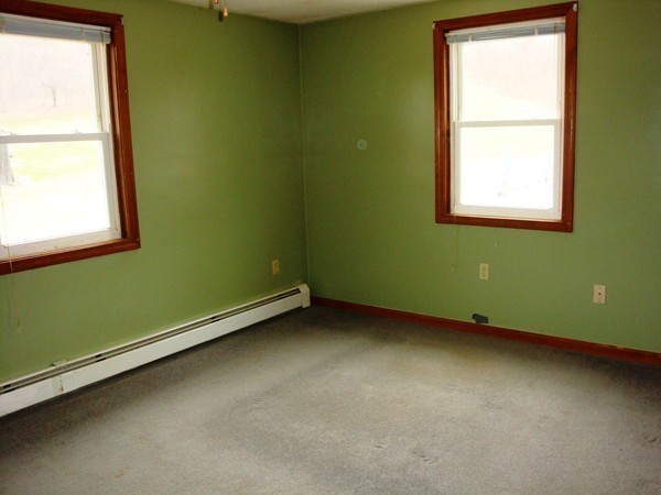 325 Torrey Road Southbridge, MA 01550 - Photo 11 of 25 a view of room and window