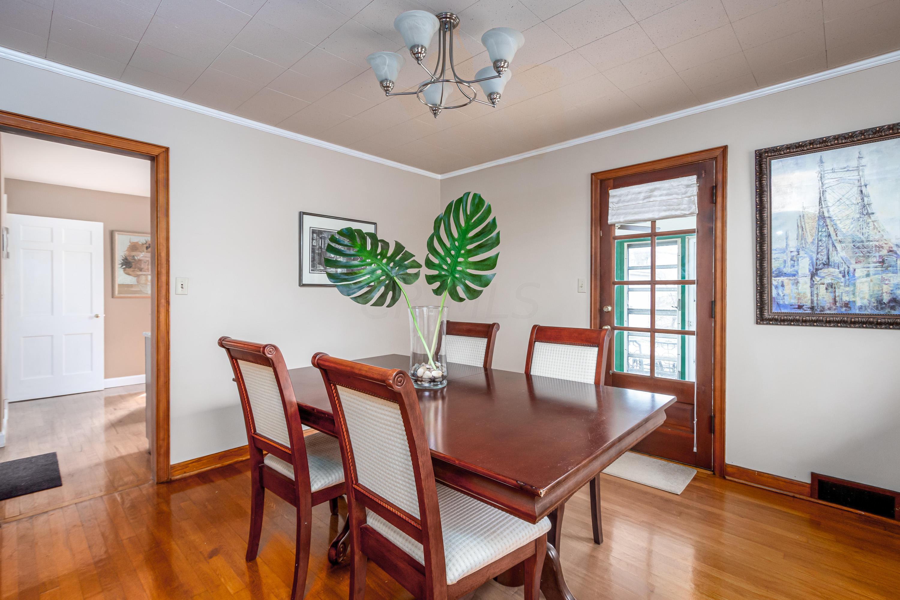 403 Arden Road Columbus, OH 43214 - Photo 7 of 24 Gallery Image 7