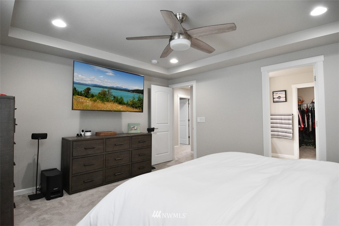 4349 Andasio Loop Southeast Port Orchard, WA 98366 - Photo 16 of 32 Gallery Image 16