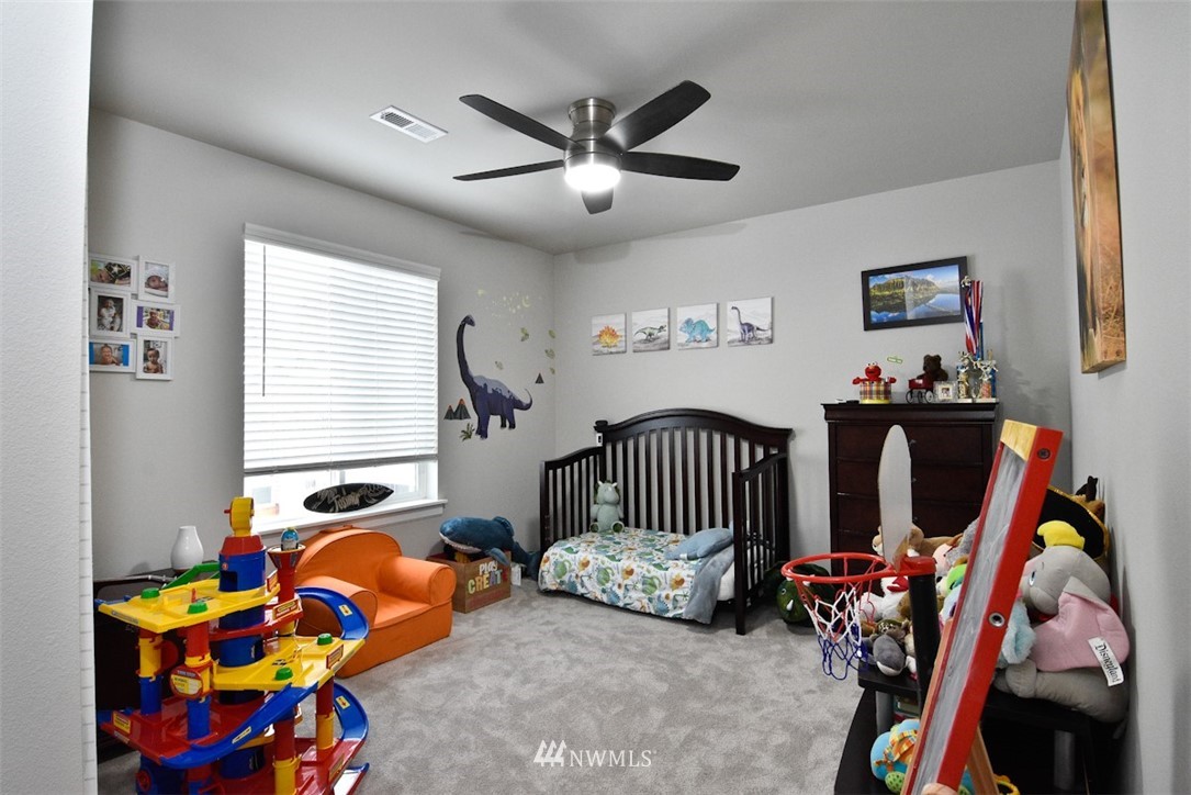 4349 Andasio Loop Southeast Port Orchard, WA 98366 - Photo 24 of 32 Gallery Image 24