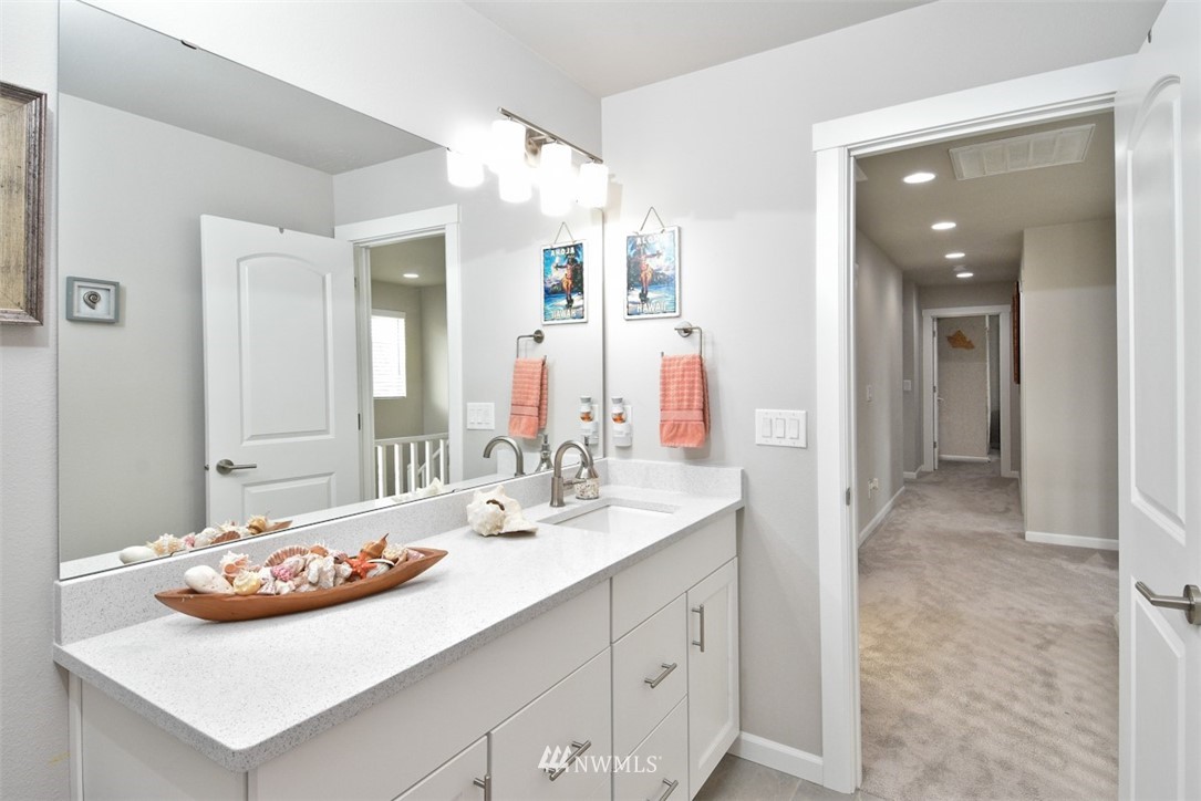 4349 Andasio Loop Southeast Port Orchard, WA 98366 - Photo 27 of 32 Gallery Image 27